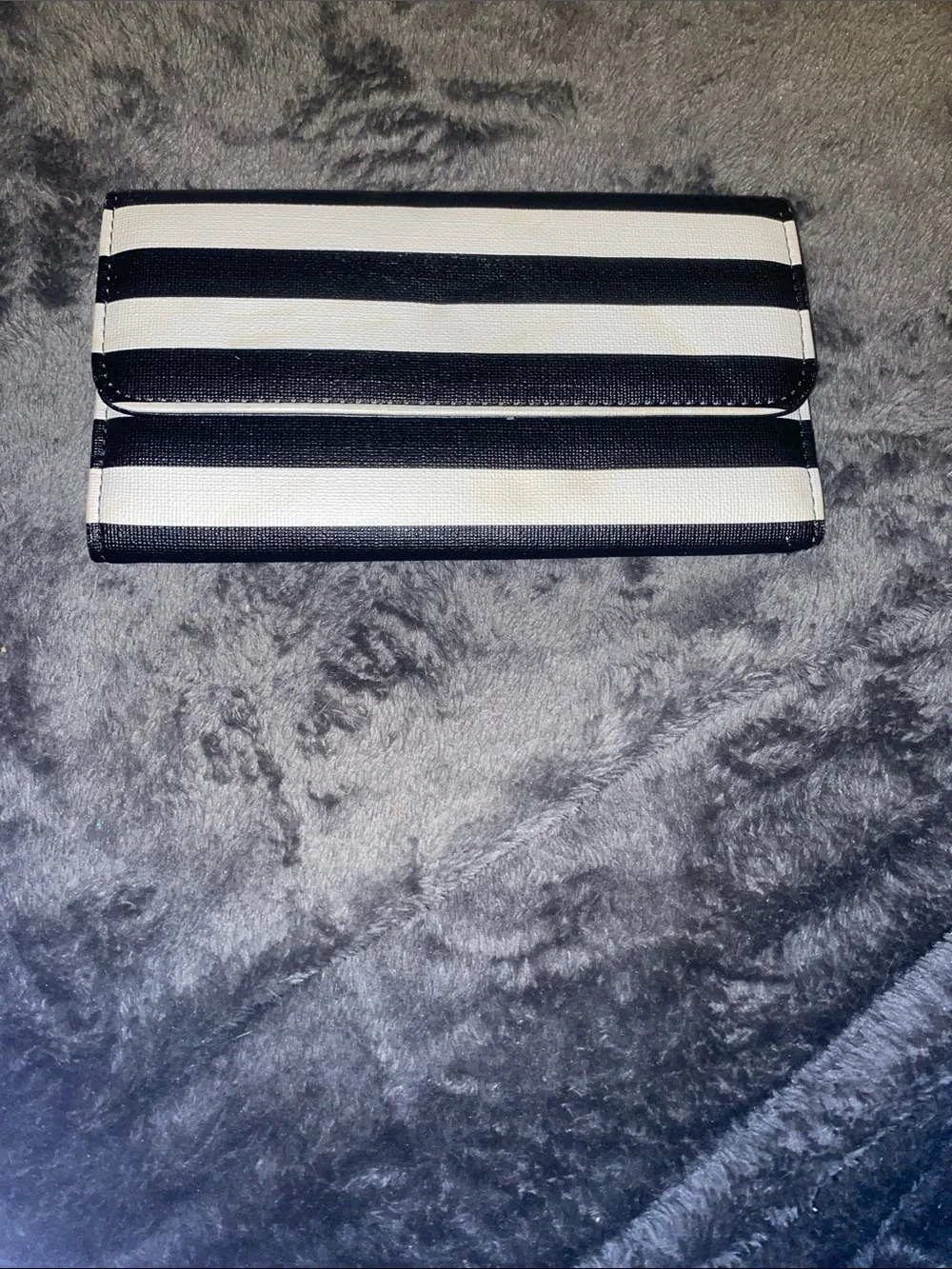 Kut from the Kloth Black and White Striped Wallet